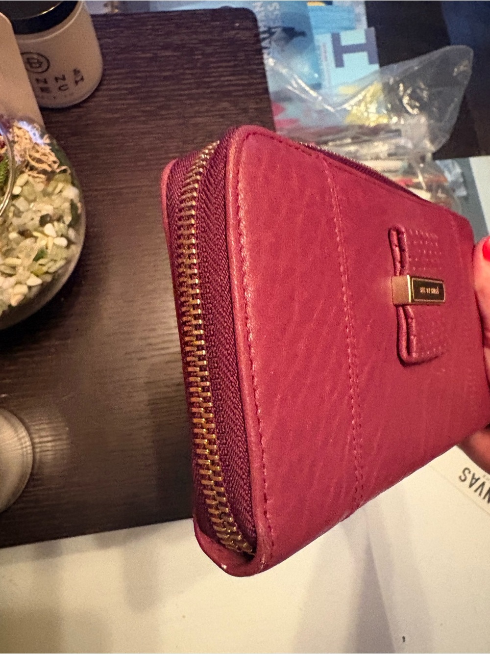 See By Chloe NWT Plum Leather Zip-Around Wallet With Perforated Silver Bow - Picture 10 of 14